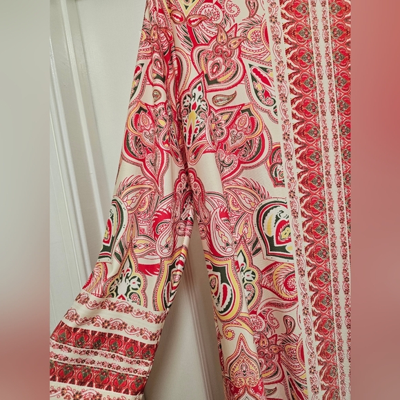 Multicolor Dress. Size Large. 3/4 Sleeves. - Picture 6 of 9